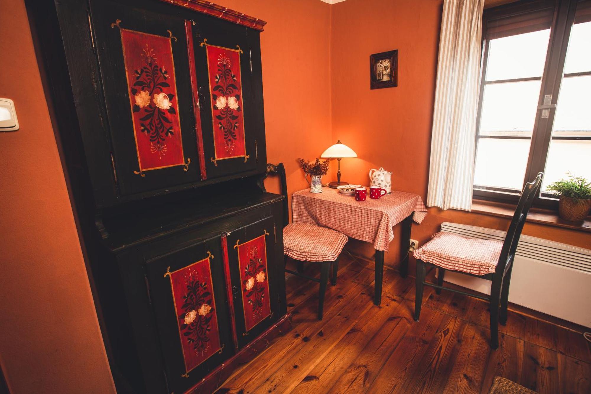 Pension Cert A Kaca Чеський Крумлов Номер фото